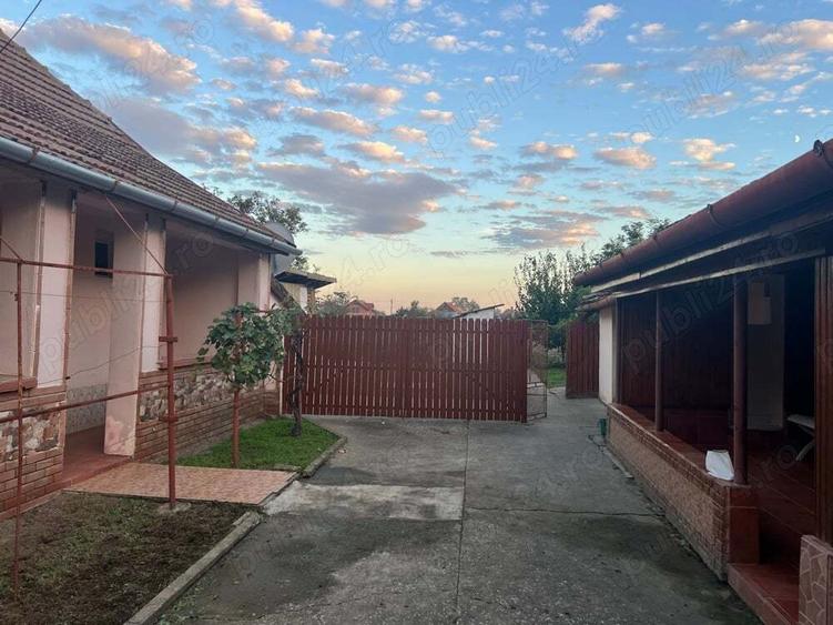 Casa de vanzare Cenad - 2