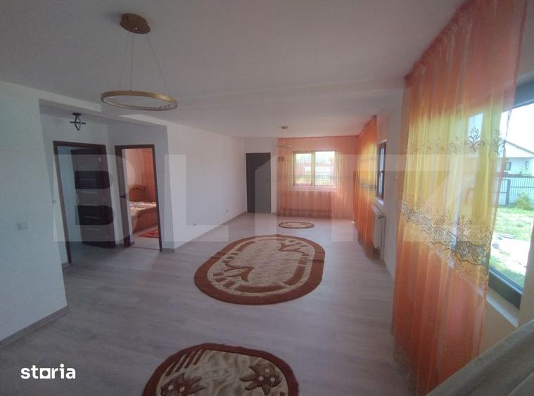 Casă cu 3 camere cu Teren 333 Mp în Șimnicu de Sus