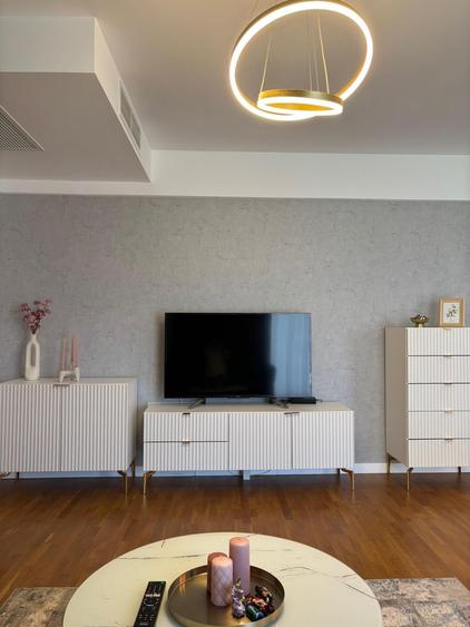 Apartament cu 2 camere decomandat, mobilat în Aviației