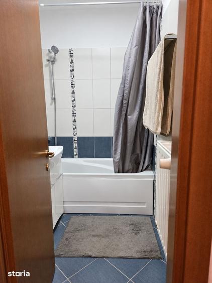 Apartament cu 2 camere semidecomandat în Grivița