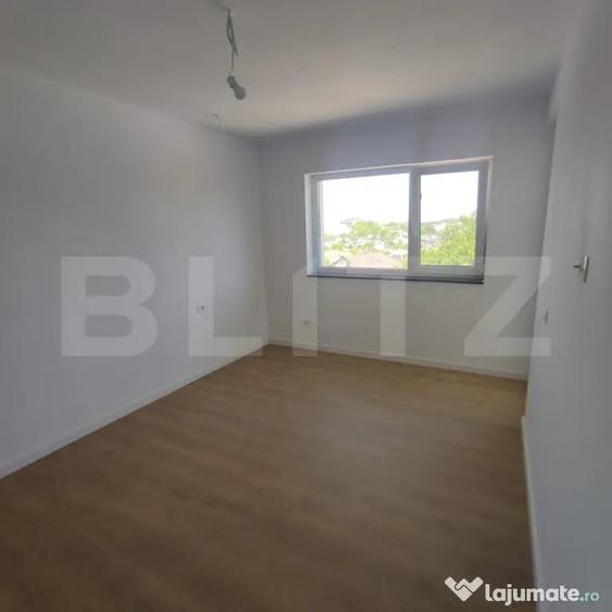 Casă cu 4 camere cu Teren 430 Mp în Valea Adâncă