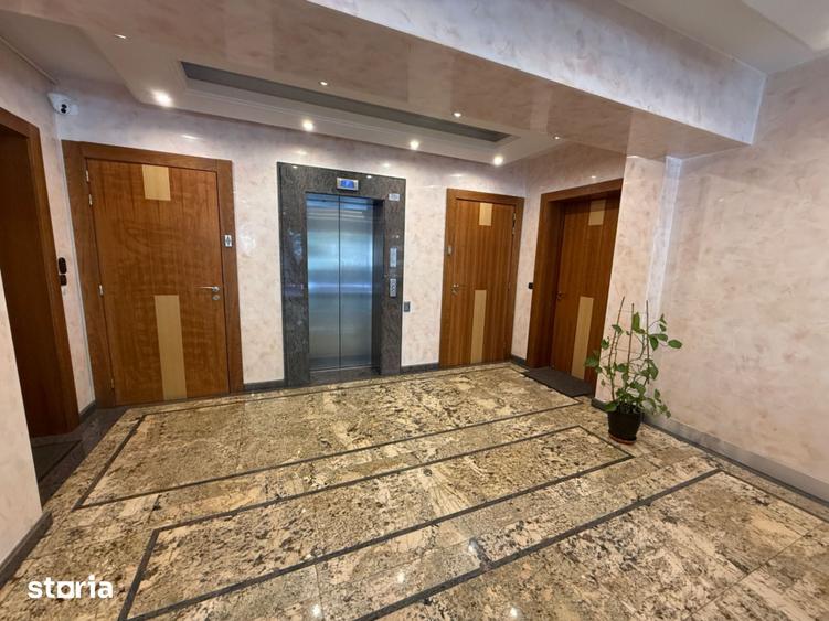 Apartament cu 5 camere în Primăverii