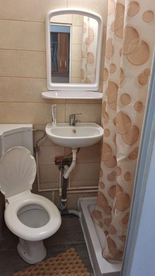 Garsonieră decomandată în Central