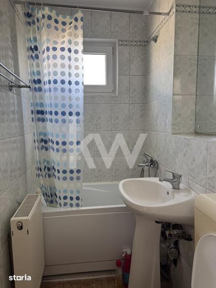 Apartament cu 2 camere, mobilat în Florilor