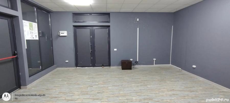 Spațiu comercial, de 36 mp, în Corbii Mari