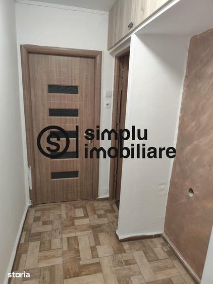 Apartament cu 2 camere în Craiovița Nouă