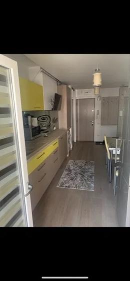 Garsonieră decomandată, mobilată în Faleza Nord