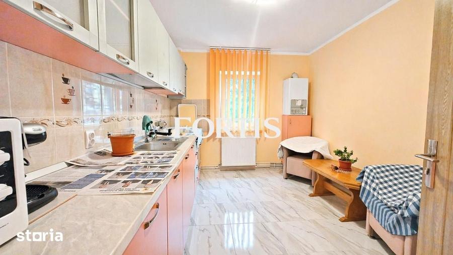 Apartament cu 2 camere decomandat în Central