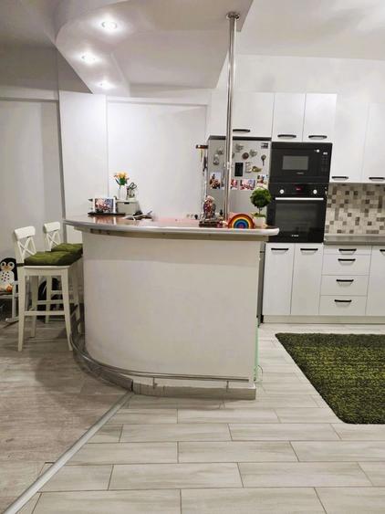 Apartament cu 2 camere și balcon cu vedere port Bd Ferdinand - 6