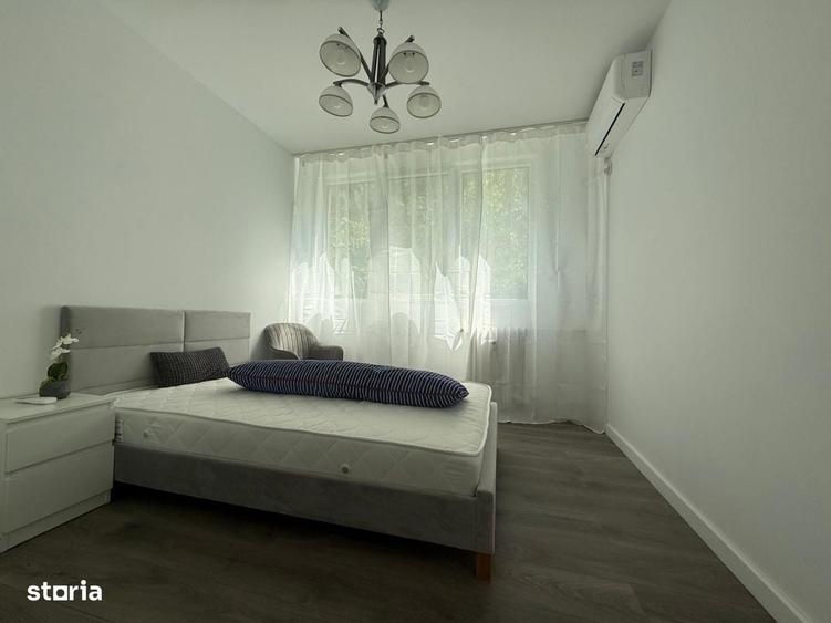 Apartament cu 4 camere semidecomandat în Drumul Taberei