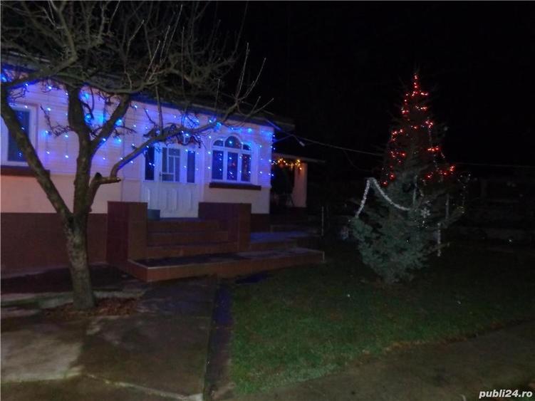 Casă cu 5 camere cu Teren 3000 Mp în Lespezi