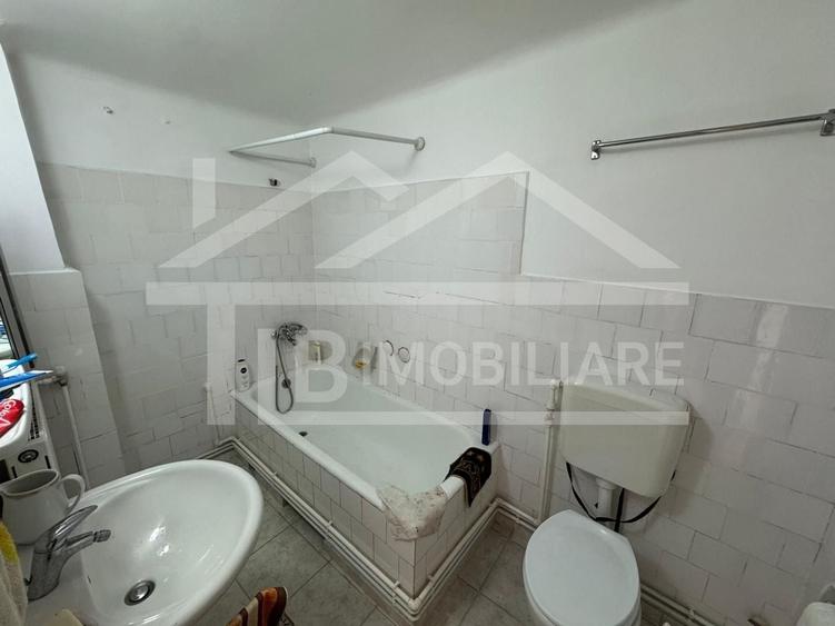 Teren Construcții intravilan de 2300 mp, în Diamant
