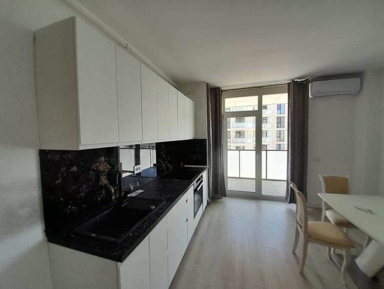 Apartament cu 2 camere decomandat, mobilat în Centura