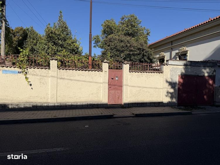 Casă cu 4 camere cu Teren 577 Mp în Ultracentral