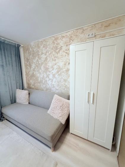 Garsonieră decomandată în Soarelui