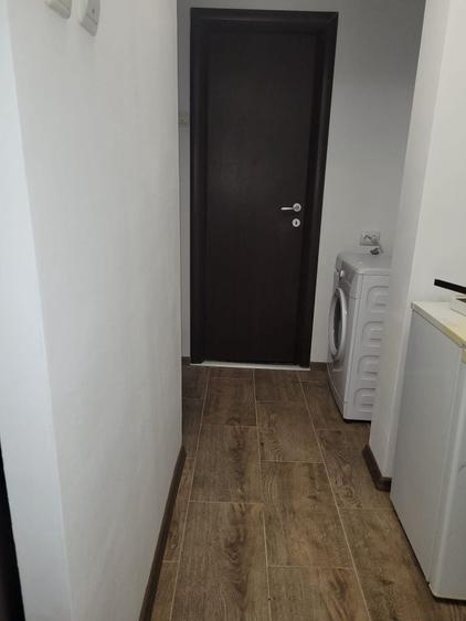 Apartament cu 2 camere decomandat în Malu Roșu