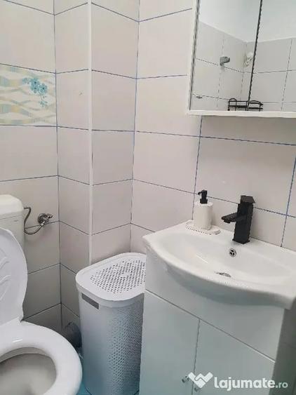 Garsonieră în Apărătorii Patriei