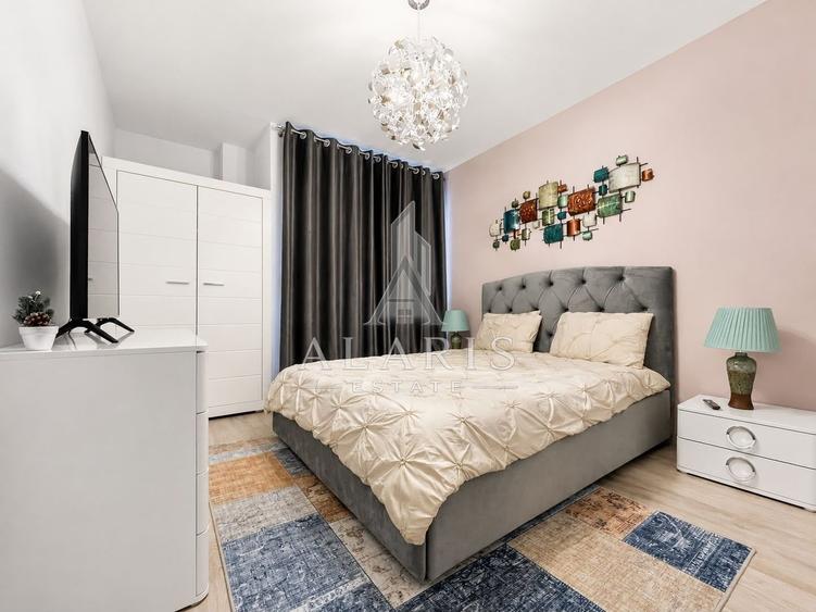 Apartament cu 2 camere semidecomandat, mobilat în Aradului