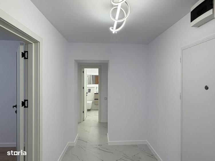 Apartament cu 2 camere decomandat în Noua