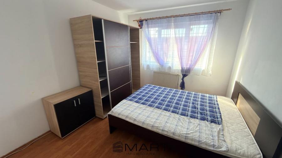 Apartament cu 3 camere decomandat în Vasile Aaron