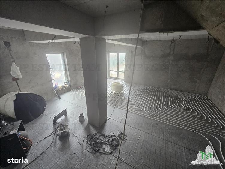 Casă cu 4 camere cu Teren 200 Mp în Haliu