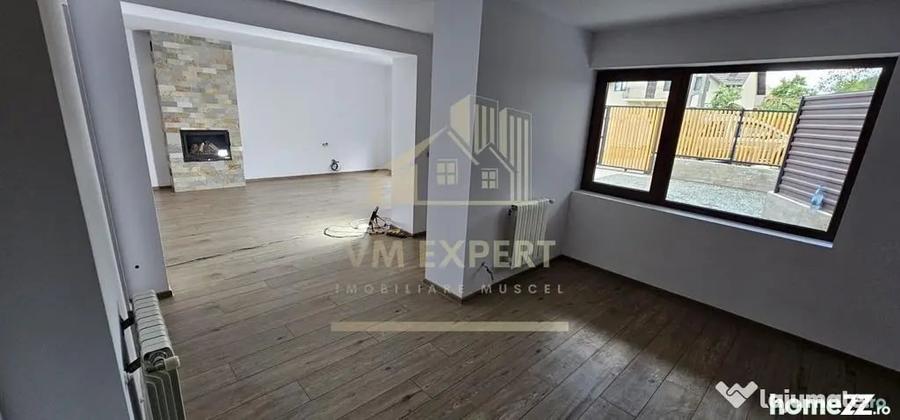 Casă cu 4 camere cu Teren 177 Mp în Rucăr