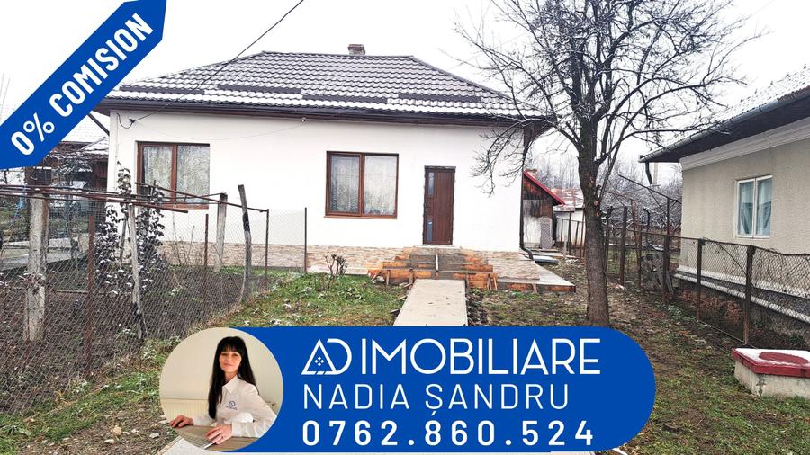 Casă individuală cu 3 camere cu Canalizare în Central