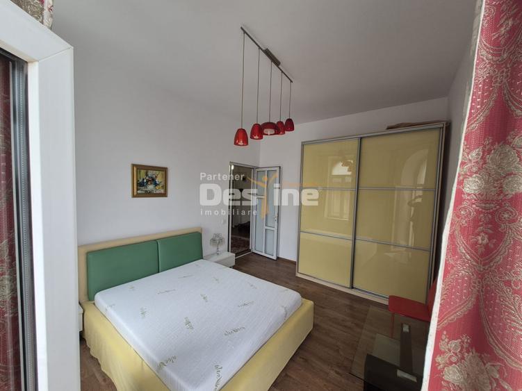 Apartament cu 3 camere decomandat, mobilat în Ultracentral