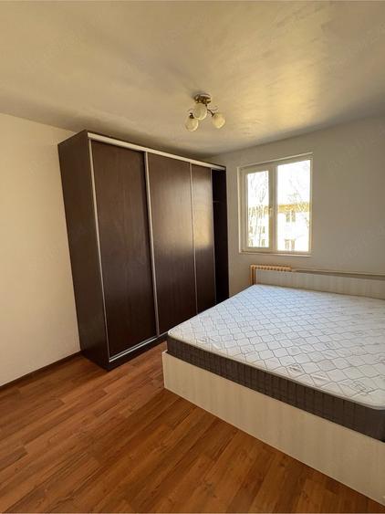 Apartament cu 2 camere decomandat în Sud