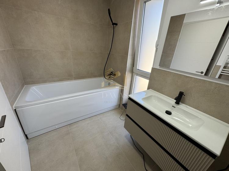 Duplex cu 4 camere cu Canalizare în Iris