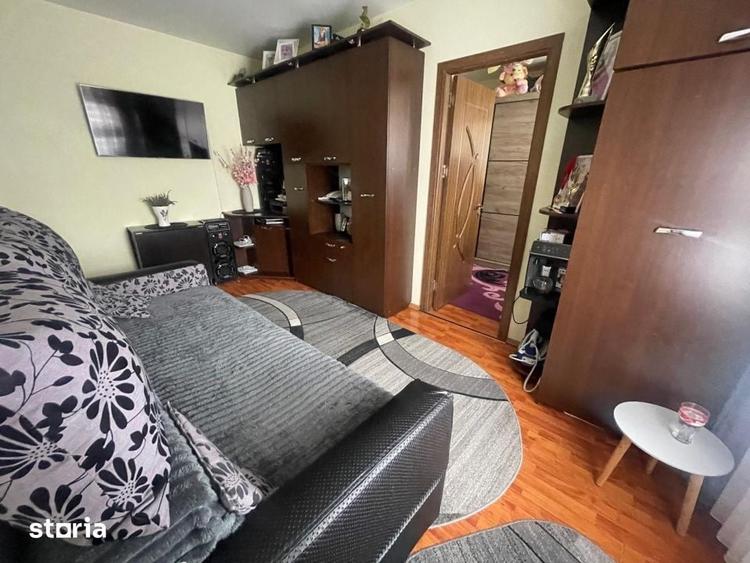 Apartament cu 2 camere semidecomandat în Valea Rosie