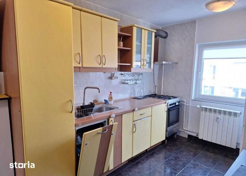 Apartament cu 4 camere, mobilat în Mărăști