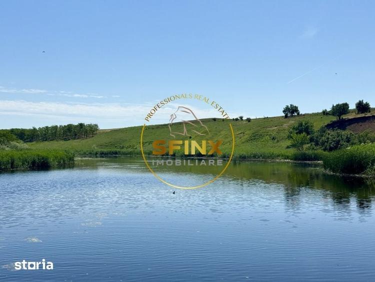 Casă cu 5 camere cu Teren 2850 Mp în Botoroaga