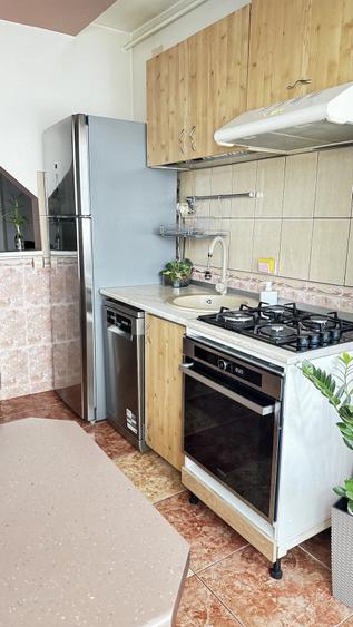 Apartament de vanzare 70mp,3 camere+living cu bucatarie open space,Aiud - 1