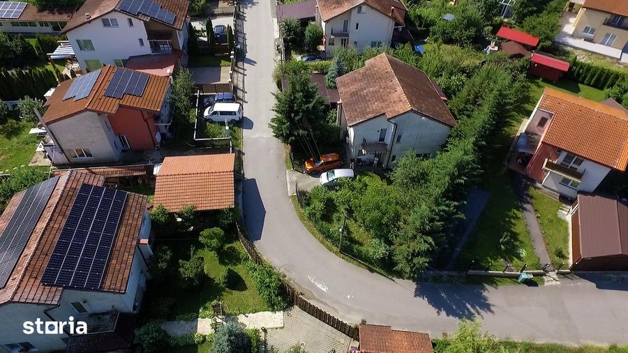 Casă cu 3 camere cu Canalizare în Gilău