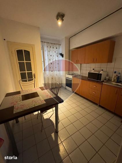 Apartament cu 3 camere în Sud