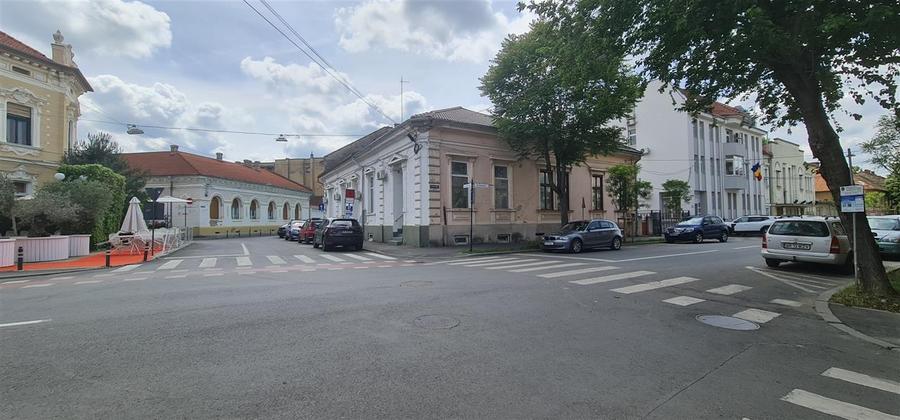 Spațiu comercial, de 80 mp, în Ultracentral