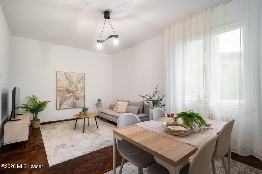 Apartament cu 2 camere decomandat în Drumul Taberei