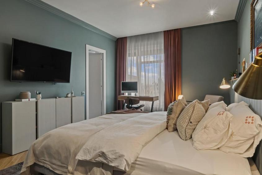 Apartament cu 5 camere în Floreasca