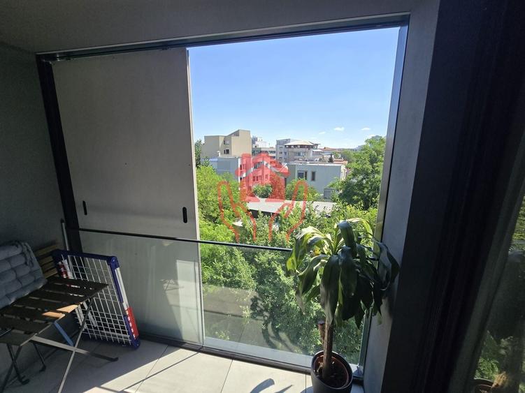 Apartament cu 2 camere semidecomandat, mobilat în Herăstrău