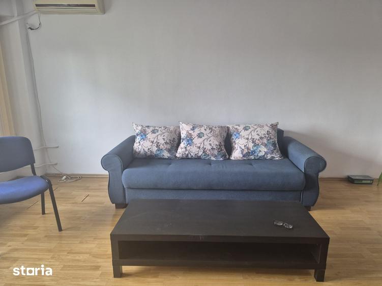 Apartament cu 3 camere, mobilat în Centrul Civic