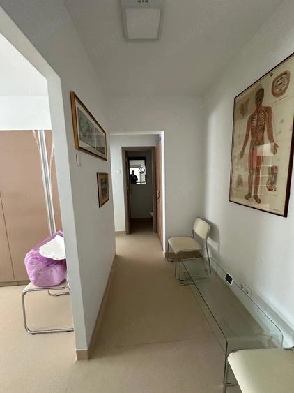Apartament cu 3 camere decomandat în Morarilor