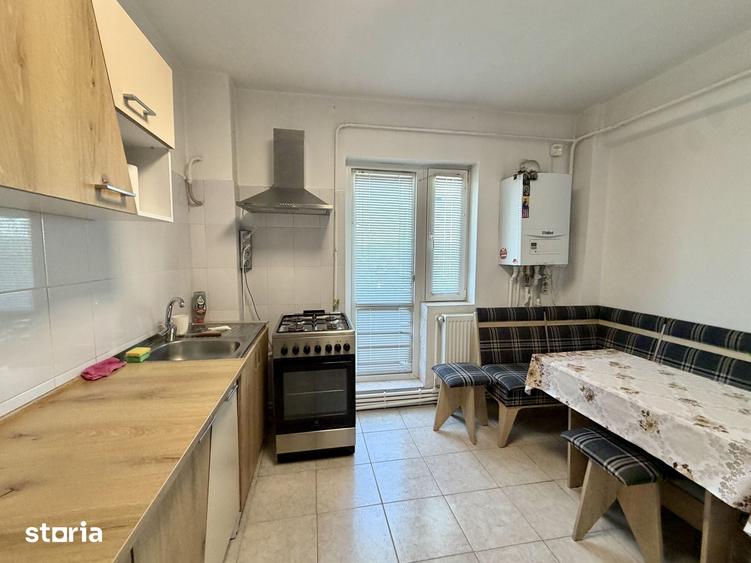 Apartament cu 3 camere în Ultracentral