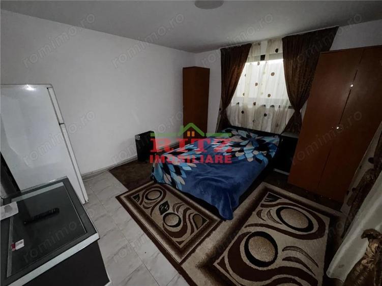 Spațiu comercial, de 150 mp, în Linia din Vale