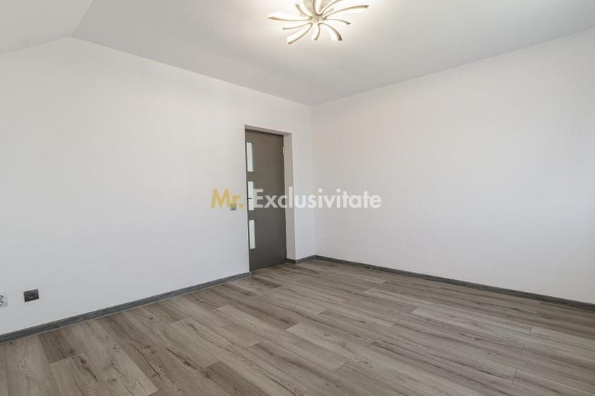 Casă cu 5 camere cu Teren 457 Mp în Dobreni