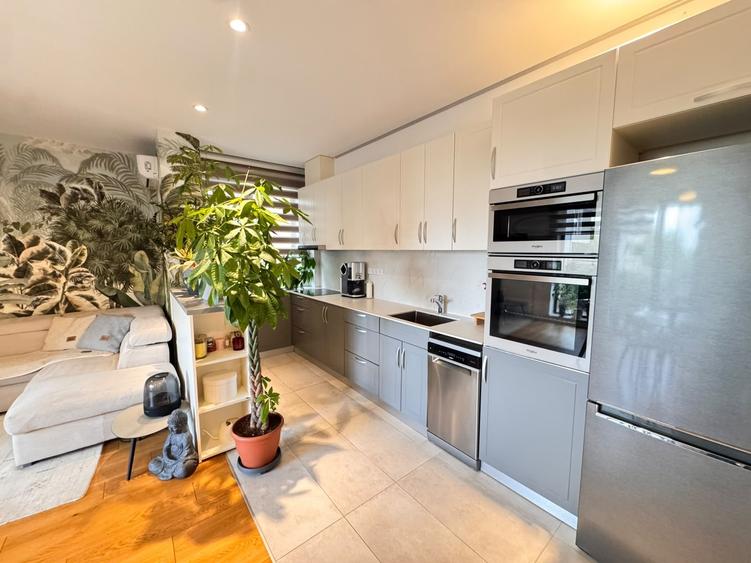 Apartament cu 3 camere, mobilat în Pipera