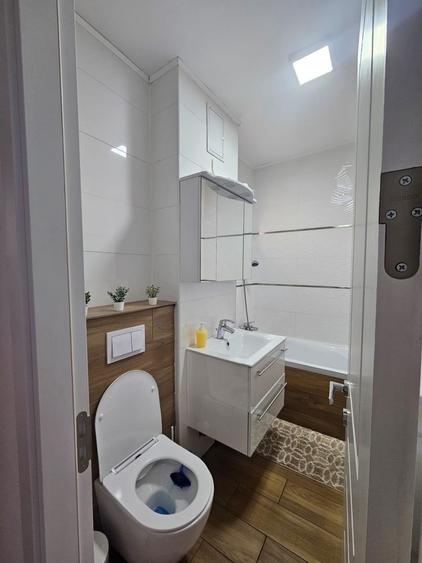 Apartament cu 2 camere decomandat în Dobroești
