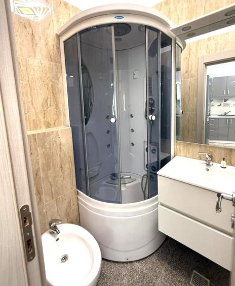 Apartament cu 3 camere decomandat, mobilat în Aviației