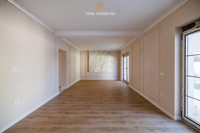 Casă cu 6 camere cu Teren 250 Mp în Mehala