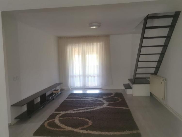 Casă cu 2 camere cu Teren 1000 Mp în Dancu